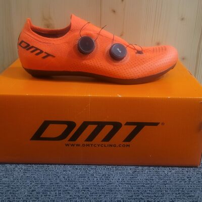 CHAUSSURES DMT KR0 CORAL/BLACK