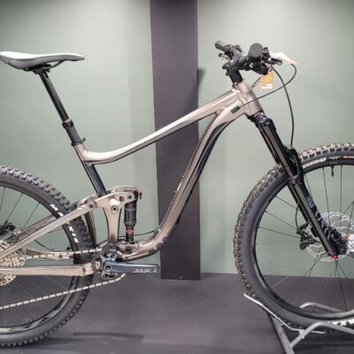 GIANT REIGN 29 TAILLE L