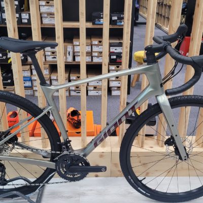 GIANT REVOLT ADVANCED 2 TAILLE ML