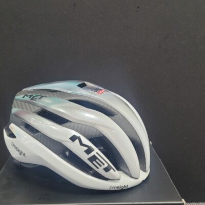 MET TRENTA 3K CARBON UAE TAILLE M