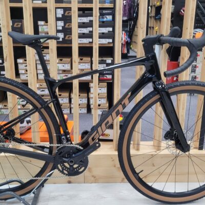 GIANT REVOLT ADVANCED 2 TAILLE S