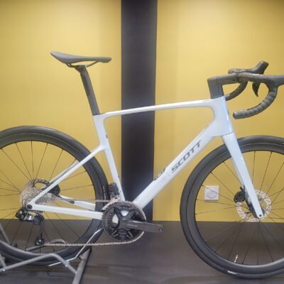 SCOTT ADDICT 30 TAILLE M